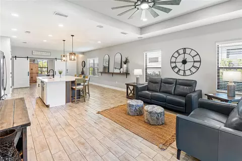 Entry Way - 14132 Campfire Ct, Parrish, FL 34219 photo 2 of 8