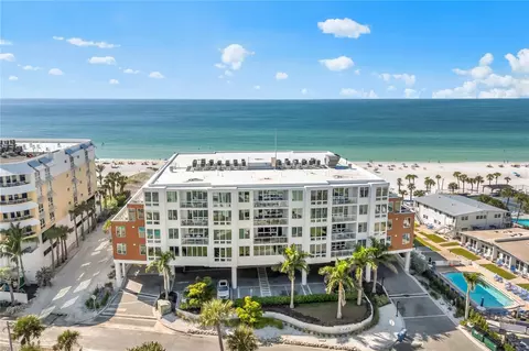 1035 Seaside Dr #404, Sarasota, FL 34242