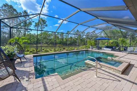 Exterior - 2811 130th Ave E, Parrish, FL 34219 photo 8 of 15