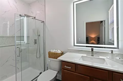 Bath - 2811 130th Ave E, Parrish, FL 34219 photo 8 of 12