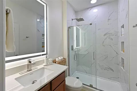 Bath - 2811 130th Ave E, Parrish, FL 34219 photo 11 of 12