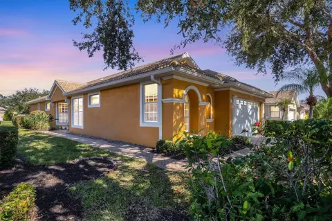 4226 Reflections Pkwy, Sarasota, FL 34233