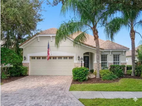 12129 Thornhill Ct, Lakewood Ranch, FL 34202