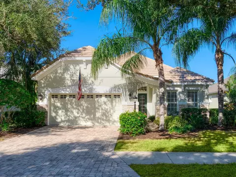 12129 Thornhill Ct, Lakewood Ranch, FL 34202