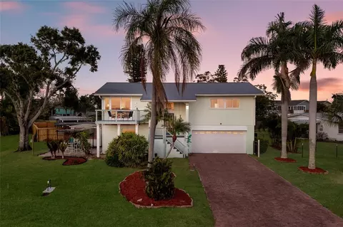 724 44th Street Ct W, Palmetto, FL 34221
