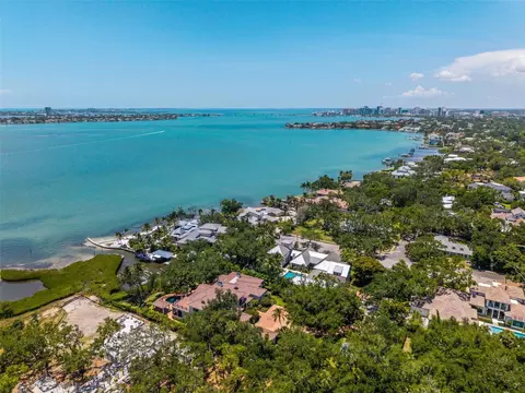 3000 Southwest Dr, Sarasota, FL 34239