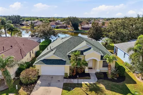 518 Country Ln, Bradenton, FL 34212