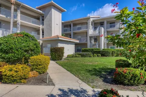 9620 Club South Cir #5310, Sarasota, FL 34238