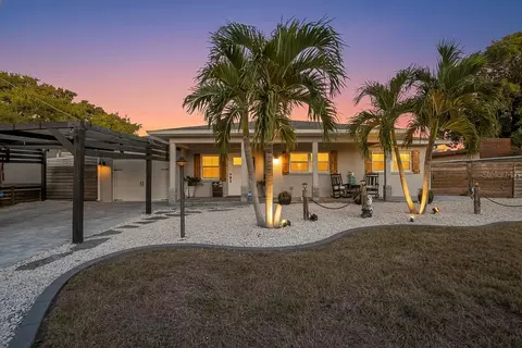 6835 Georgia Ave, Bradenton, FL 34207