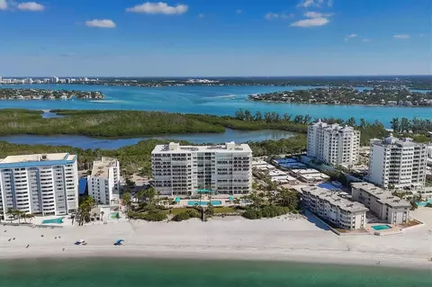 1800 Benjamin Franklin Dr #A205, Sarasota, FL 34236