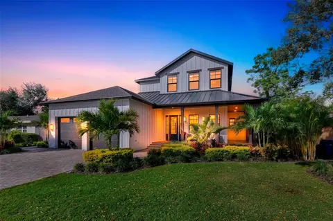 2311 Grove St, Sarasota, FL 34239