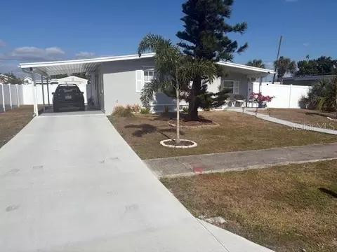 21386 Gladis Ave, Port Charlotte, FL 33952