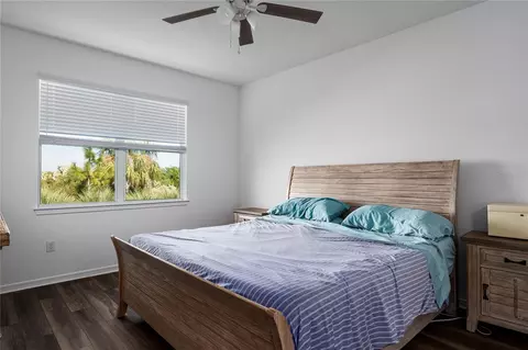 Bedroom - 10641 Spring Tide Way, Parrish, FL 34219 photo 1 of 4