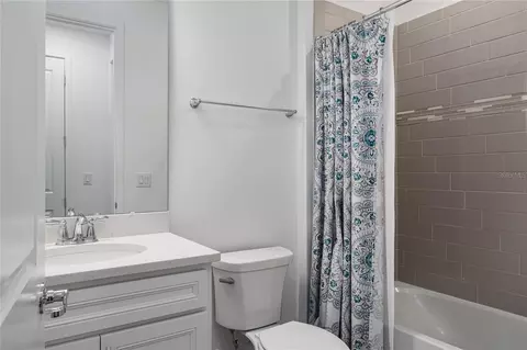 Bath - 10641 Spring Tide Way, Parrish, FL 34219 photo 2 of 2