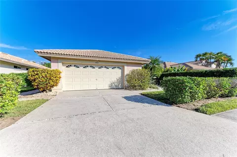 4801 Montrose Dr, Bradenton, FL 34210