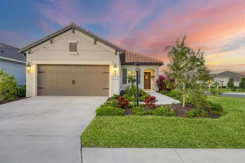 12735 Aquamarine Ave, Bradenton, FL 34211