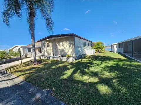 808 53rd Ave E #301, Bradenton, FL 34203