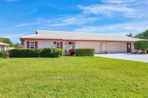 1305 68th St W #6256, Bradenton, FL 34209