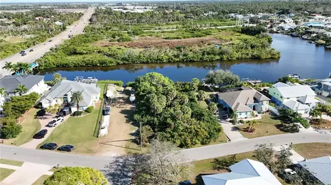 Bayview Drive, Nokomis, FL 34275