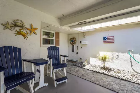 2531 Riverbluff Pkwy #V181, Sarasota, FL 34231
