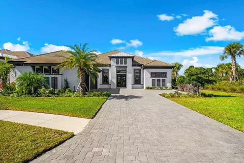 9451 Tequila Sunrise Dr, Sarasota, FL 34241