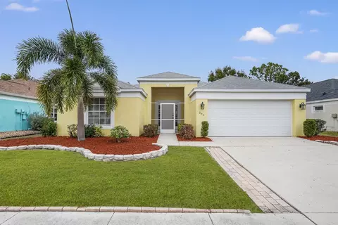 295 Fareham Dr, Venice, FL 34293