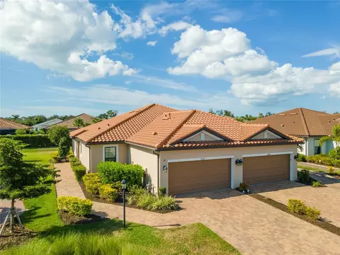 6250 Plateau Ct, Bradenton, FL 34203