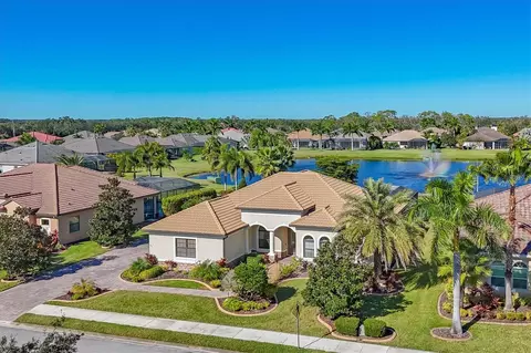 902 145th Street Cir NE, Bradenton, FL 34212