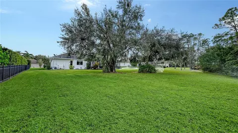 Exterior - 3415 162nd Ave E, Parrish, FL 34219 photo 10 of 10