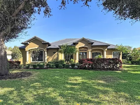 501 169th Ct NE, Bradenton, FL 34212