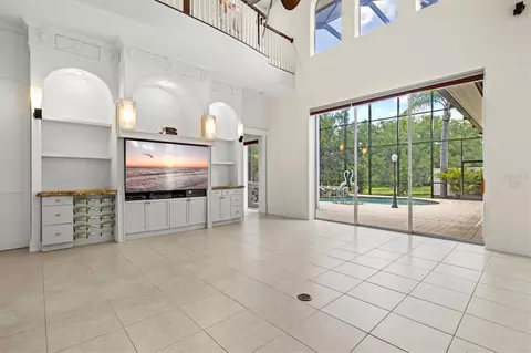 Living - 13609 18th Pl E, Bradenton, FL 34212 photo 4 of 10