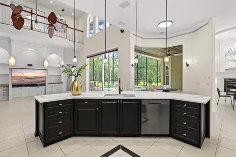 Kitchen - 13609 18th Pl E, Bradenton, FL 34212 photo 11 of 18