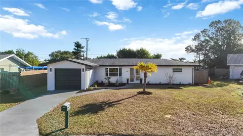 226 Parkview Dr, Venice, FL 34293