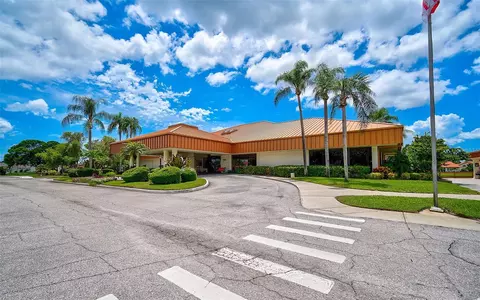 Exterior - 4115 Putter Pl #4115, Bradenton, FL 34203 photo 9 of 11