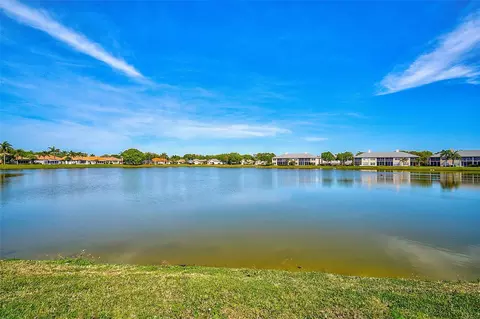 View/Area - 4115 Putter Pl #4115, Bradenton, FL 34203 photo 3 of 9