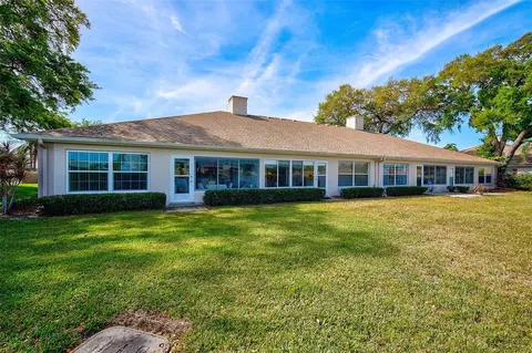 Exterior - 4115 Putter Pl #4115, Bradenton, FL 34203 photo 6 of 11