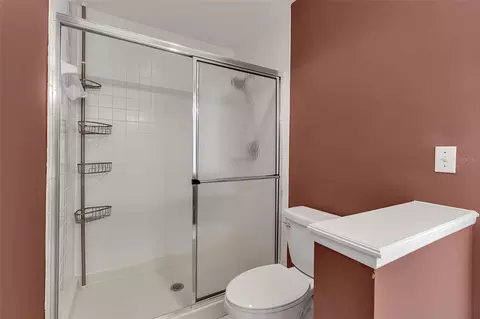 Bath - 4115 Putter Pl #4115, Bradenton, FL 34203 photo 3 of 5
