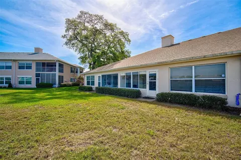 Exterior - 4115 Putter Pl #4115, Bradenton, FL 34203 photo 7 of 11