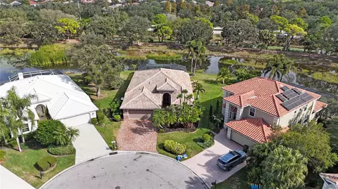 5137 Redbriar Ct, Sarasota, FL 34238