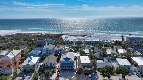 126128 Avenida Veneccia, Sarasota, FL 34242