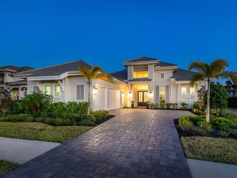 508 Blue Shell Loop, Sarasota, FL 34240