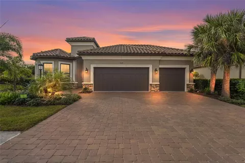 5419 Lago Maggio St, Sarasota, FL 34238