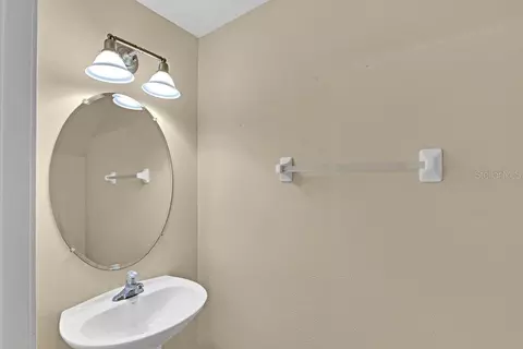 Bath - 7155 83rd Dr E, Bradenton, FL 34201 photo 1 of 4