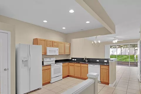 Kitchen - 7155 83rd Dr E, Bradenton, FL 34201 photo 1 of 3