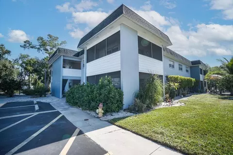 5503 Fountain Lake Cir #104, Bradenton, FL 34207