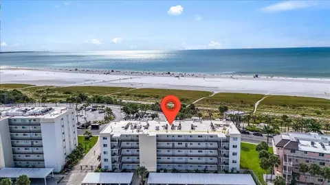 757 Beach Rd #310, Sarasota, FL 34242
