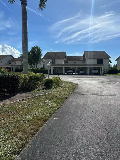 1767 Lake Pl #1767C, Venice, FL 34293