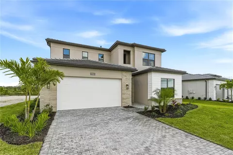 19102 Roble Ct, Venice, FL 34293
