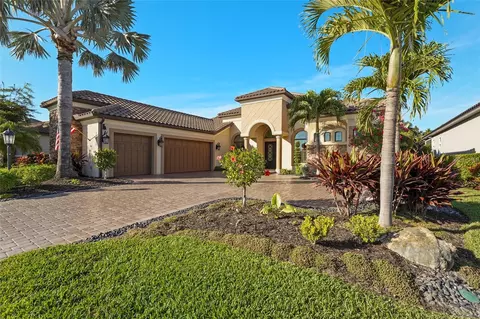 5356 Greenbrook Dr, Sarasota, FL 34238