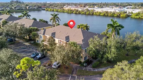 3505 45th Ter W #105, Bradenton, FL 34210